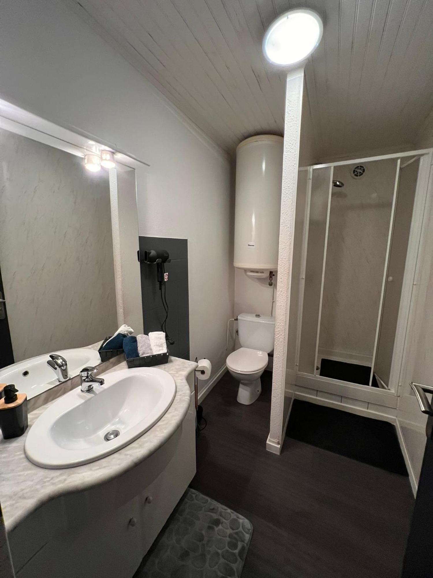 Spacieux Logement Grandvillars ภายนอก รูปภาพ